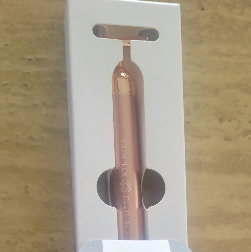 Complex Culture Sonic face massager